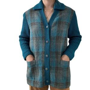 Vintage Womens Blue Gray 100% Wool Tweed Made in Ireland Irish Cardigan Jacket